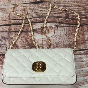 Elegant White Quilted Chain Bag
